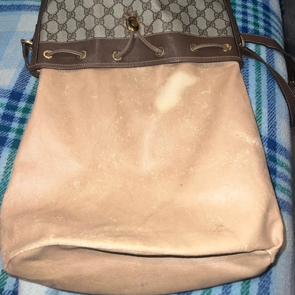 π― Gucci drawstring Bucket Bag - Picture 16 of 16